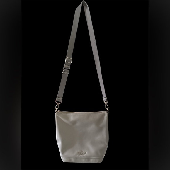 Kate Spade Classic Gray Shoulder Bag - Picture 1 of 7